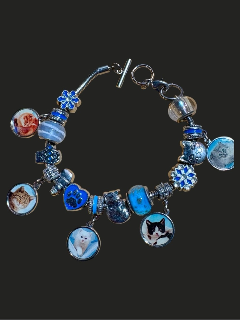 Danbury Mint Blue Cat Photo Charm Bracelet